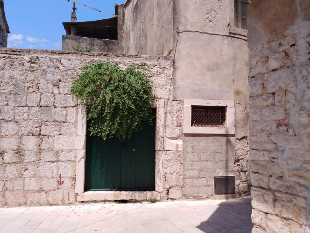 Apartman In With Terrace, Air Conditioning, Wi-fi 4440-1